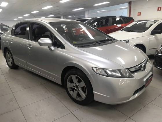 HONDA CIVIC 1.8 LXS 16V GASOLINA 4P AUTOMÁTICO HONDA CIVIC 1.8 LXS 16V GASOLINA 4P AUTOMÁTICO